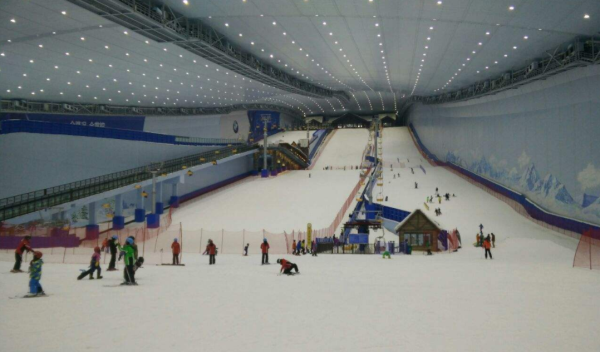 喬波室內(nèi)滑雪場